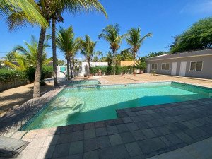 Cambaxe Jewel - Entire 5-Bedroom House