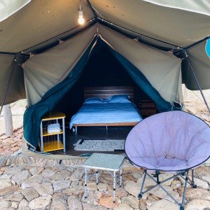 🏡 Binga Resort – Tent (Natural Refuge)