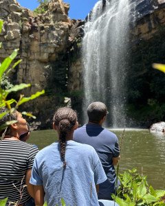 🌍 Ufolo Safaris – Tour Sun City, South Africa